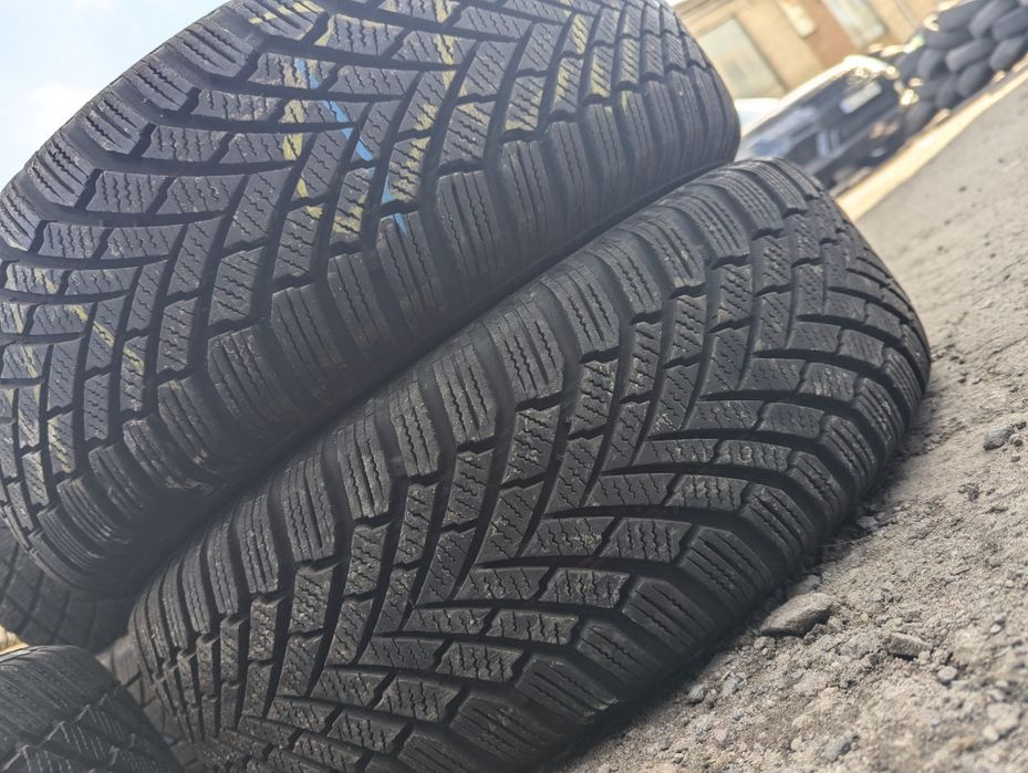195/60R15 Continental TS860