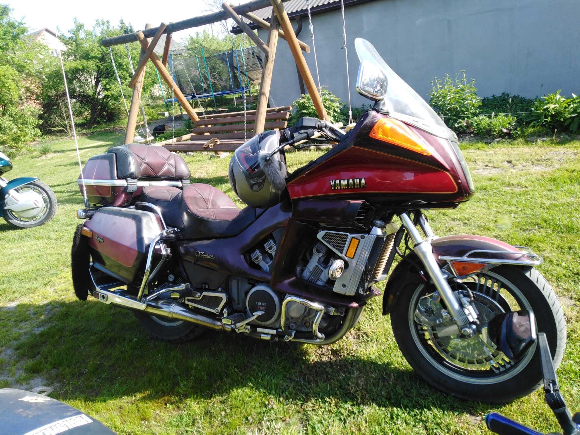 Motocykl Yamaha XVZ