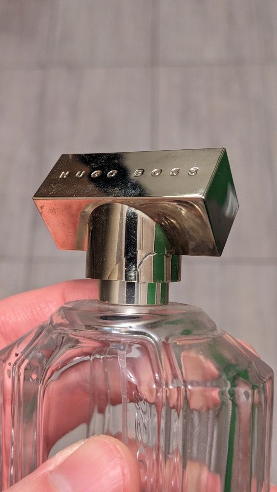 Pusty flakon Hugo Boss The Scent