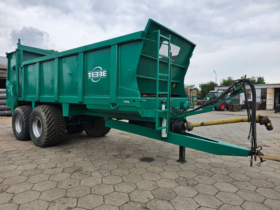 Bergmann Tebbe HKS 140  talerzowy rozrzutnik do obornika 14 ton