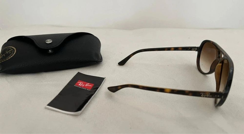 Ray-Ban Cats 5000