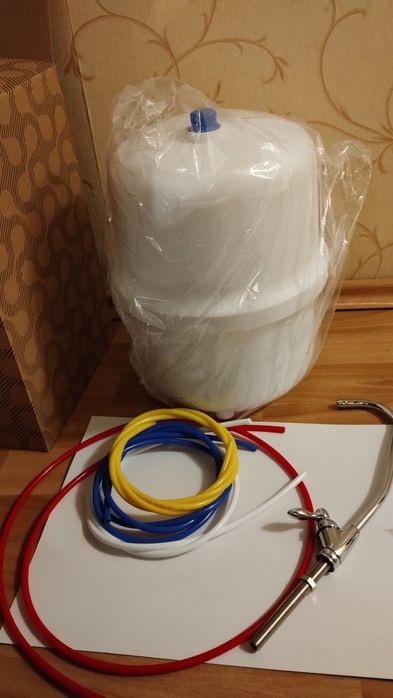 Накопительный бак для фильтра обратного осмоса