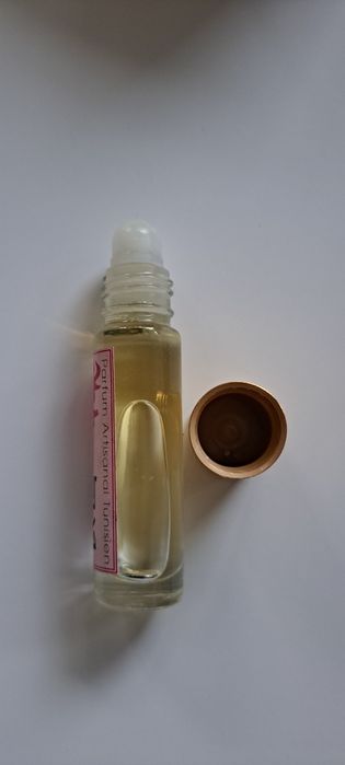 Olejek różany perfumy 6ml Tunezja nowe trwałe