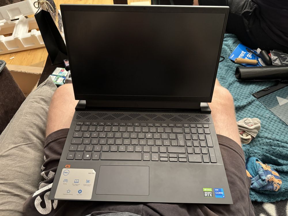 Laptop Dell G15 (i7, RTX3060, 165hz)