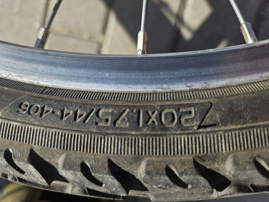 Rower dzieciecy bTwin koła 20 cali, 5 przerzutek