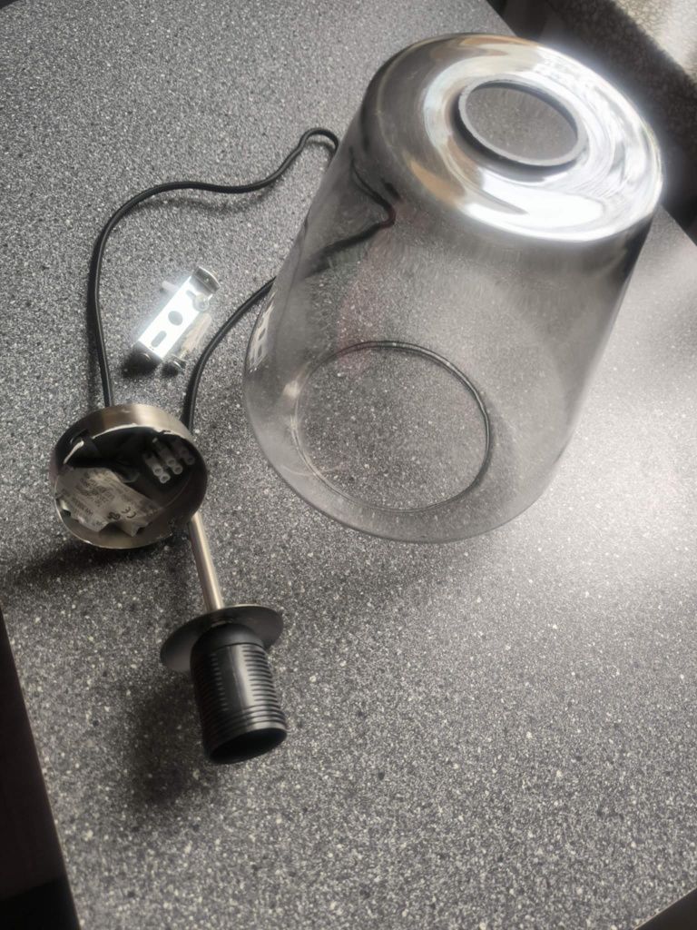 Lampa wisząca w stylu retro szkło przydymiane E27