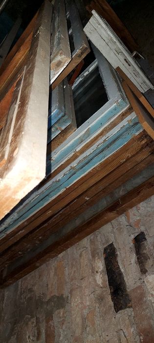 Вікна деревяні  в непоганному стані