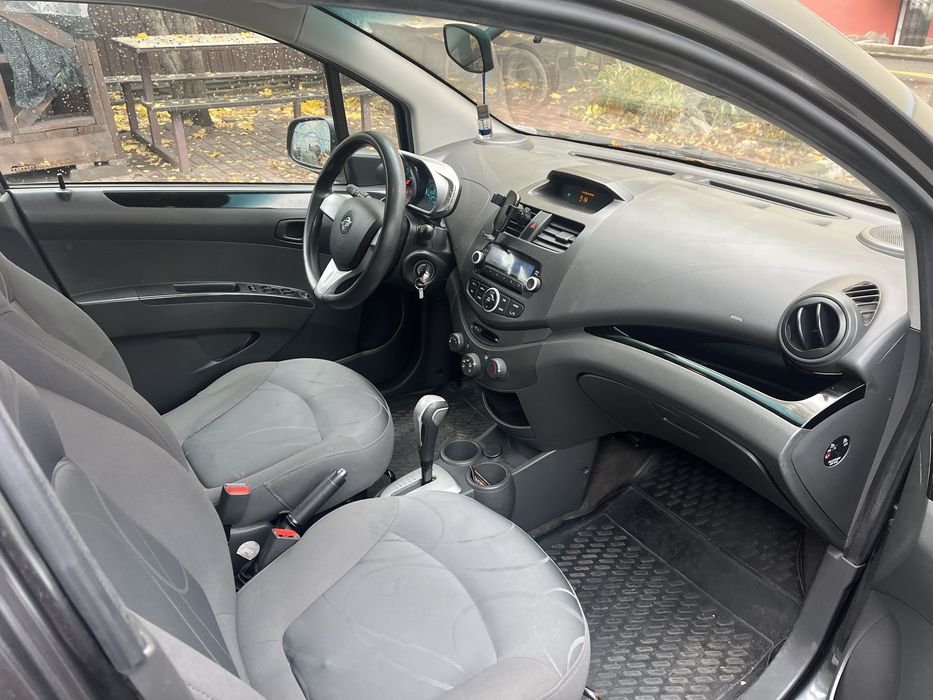 Продам авто Ravon R2