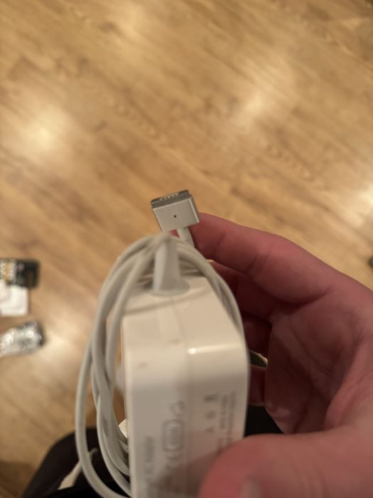 Блок живлення  для Macbook