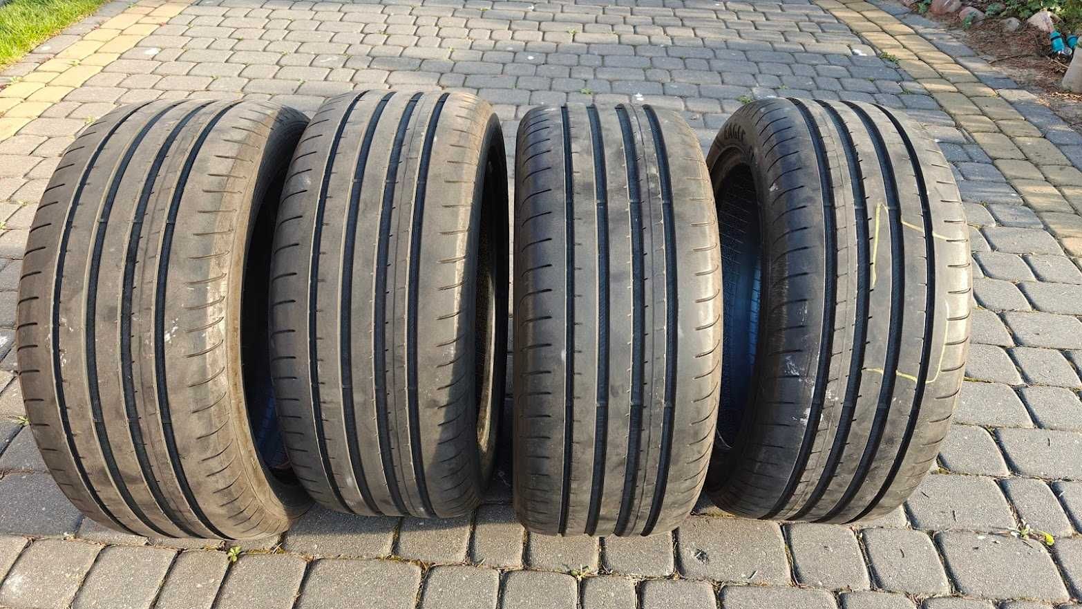 Opony letnie 235/45/17 Goodyear Eagle F1 Asymetric 3