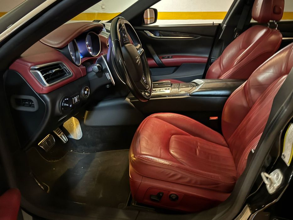 Maserati Ghibli 3.0 v6 twin turbo Sq4 410 cv