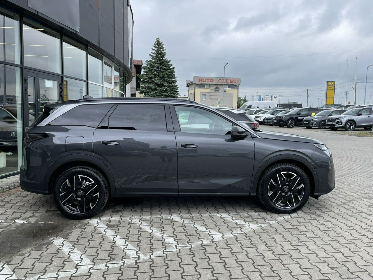 Peugeot 5008 Nowy 5008 Allure HYBRID 1.2 145 eDCS6 7 osobowy