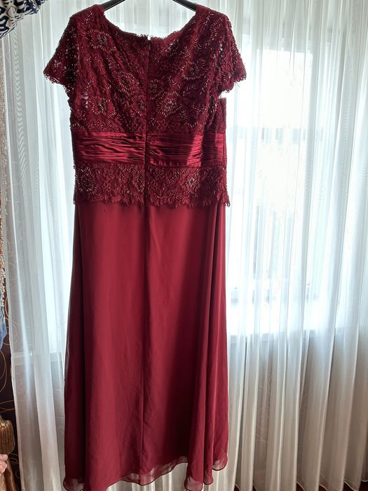 Вечірня сукня xxl