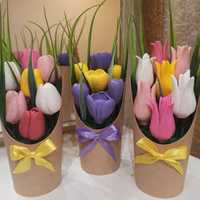 Букетик крокусов тюльпанов из мыла подарки женщинам
