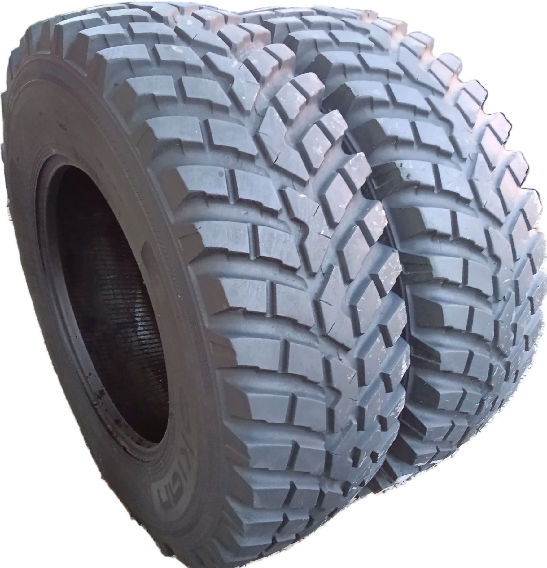 Opony NOKIAN TRI 2  440/80 R28 440/80-28