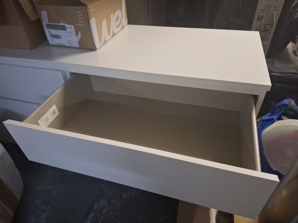 Duas cómodas MALM IKEA + Vidro