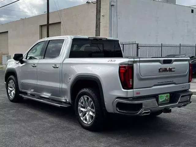 2020 GMC Sierra 1500 SLT Pickup 4