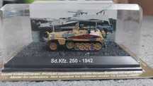Model kolekcjonerski Sd.Kfz. 250 GREIF - 1942 AMERCOM