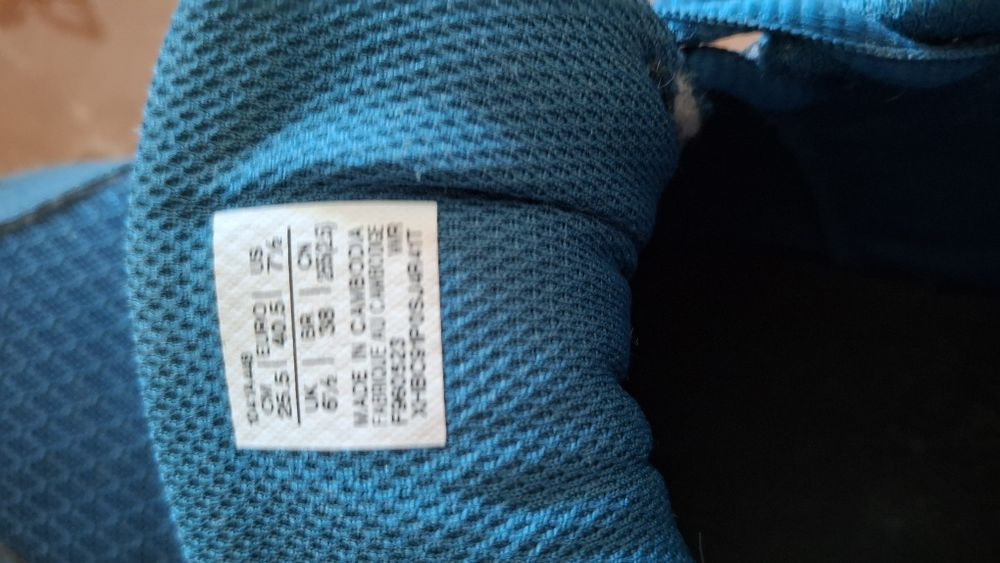 Sapatilhas azuis homem