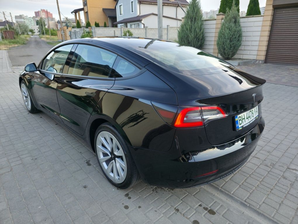 Продам Tesla model 3 2022 lfp