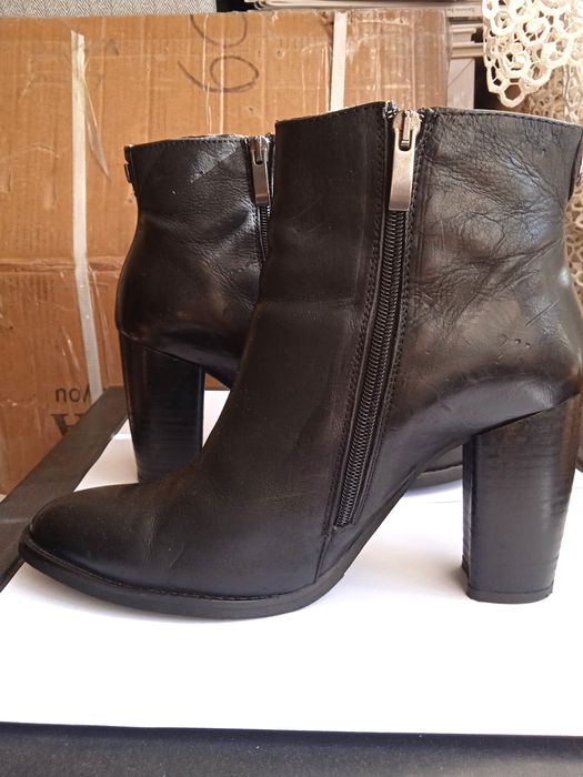 Черевики шкіряні, Португалія,  " l.s", 39 розмір