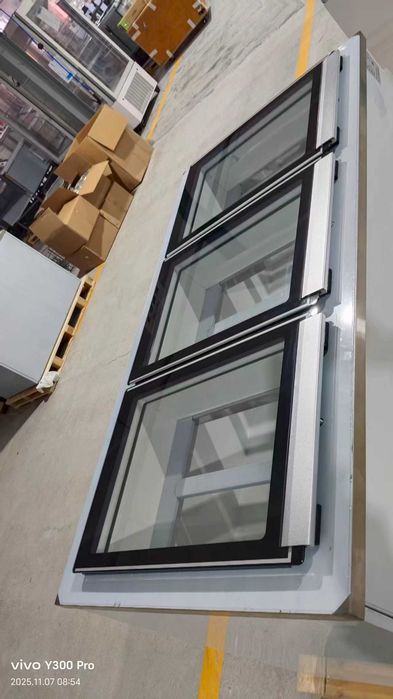 Witryna , konserwator do lodów K6