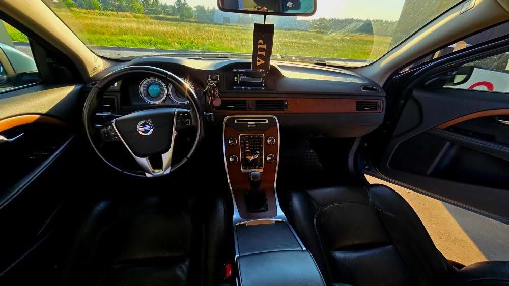 Volvo v70 2.0d 2012 zadbany