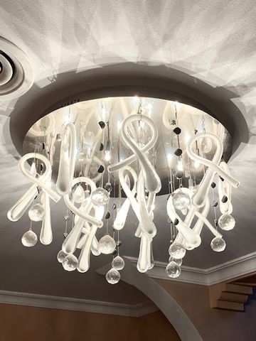 lampa sufitowa podwieszana