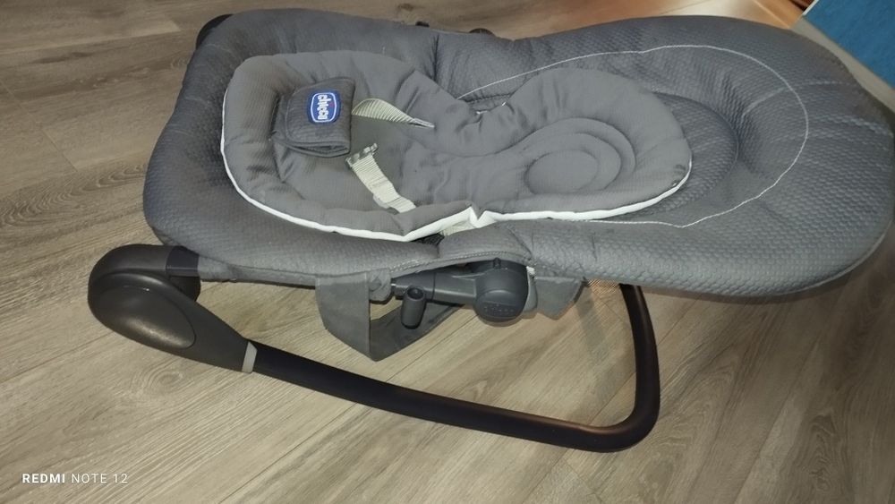 Дитячий шезлонг chicco