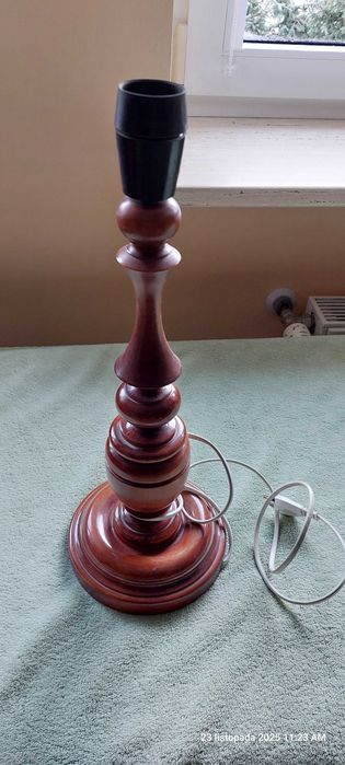 Lampa wolnostojąca z drewna bukowego – E27, bez abażuru