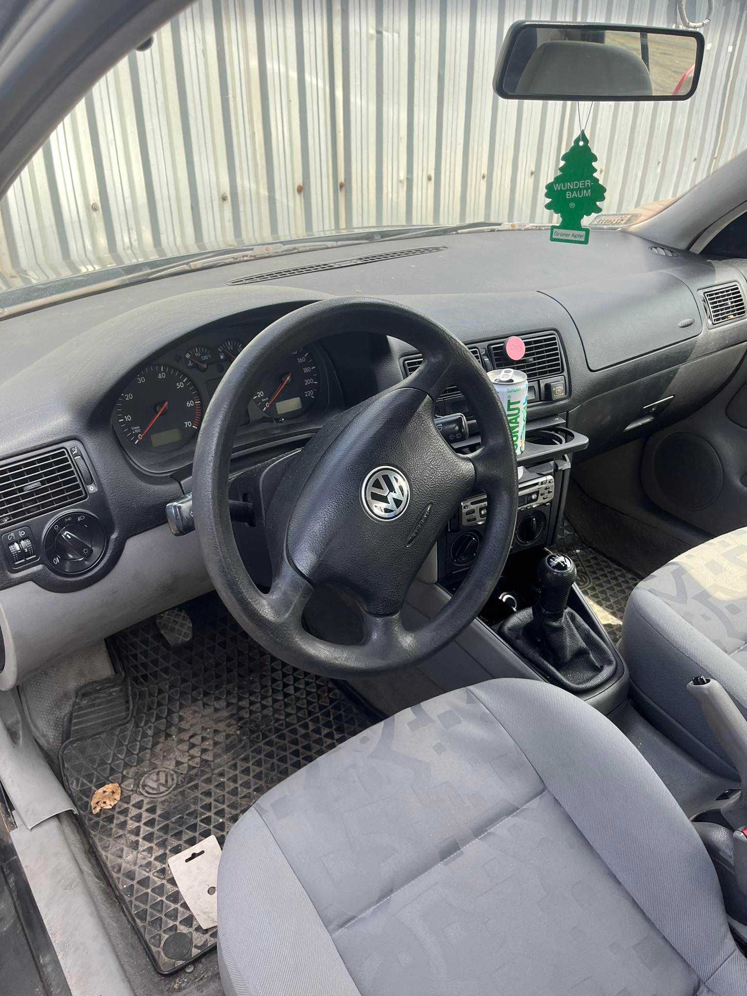 Volkswagen Golf 4 na części