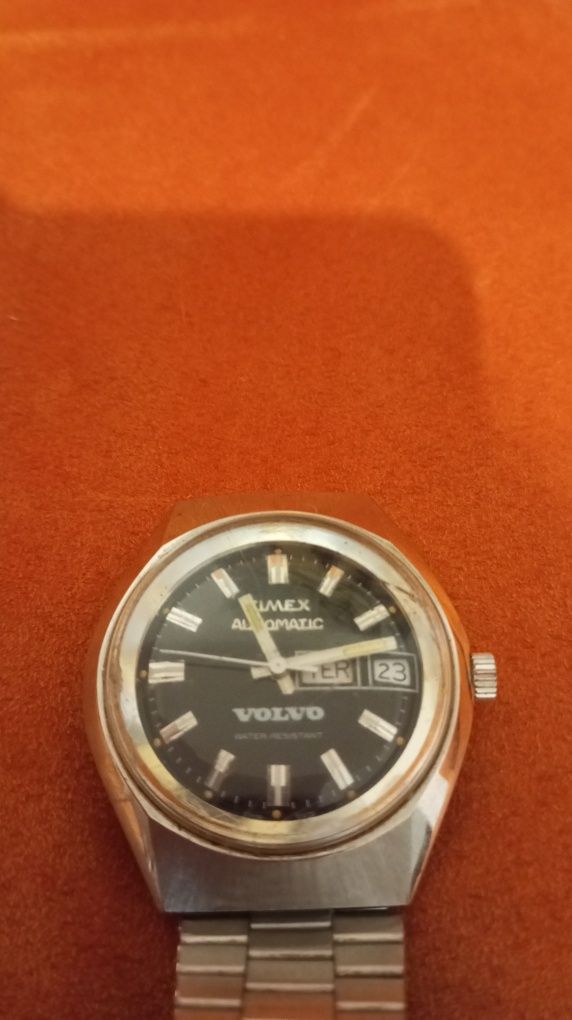 Vintage Timex Automatic Volvo Advertising Watch Stainless Steel Bracel