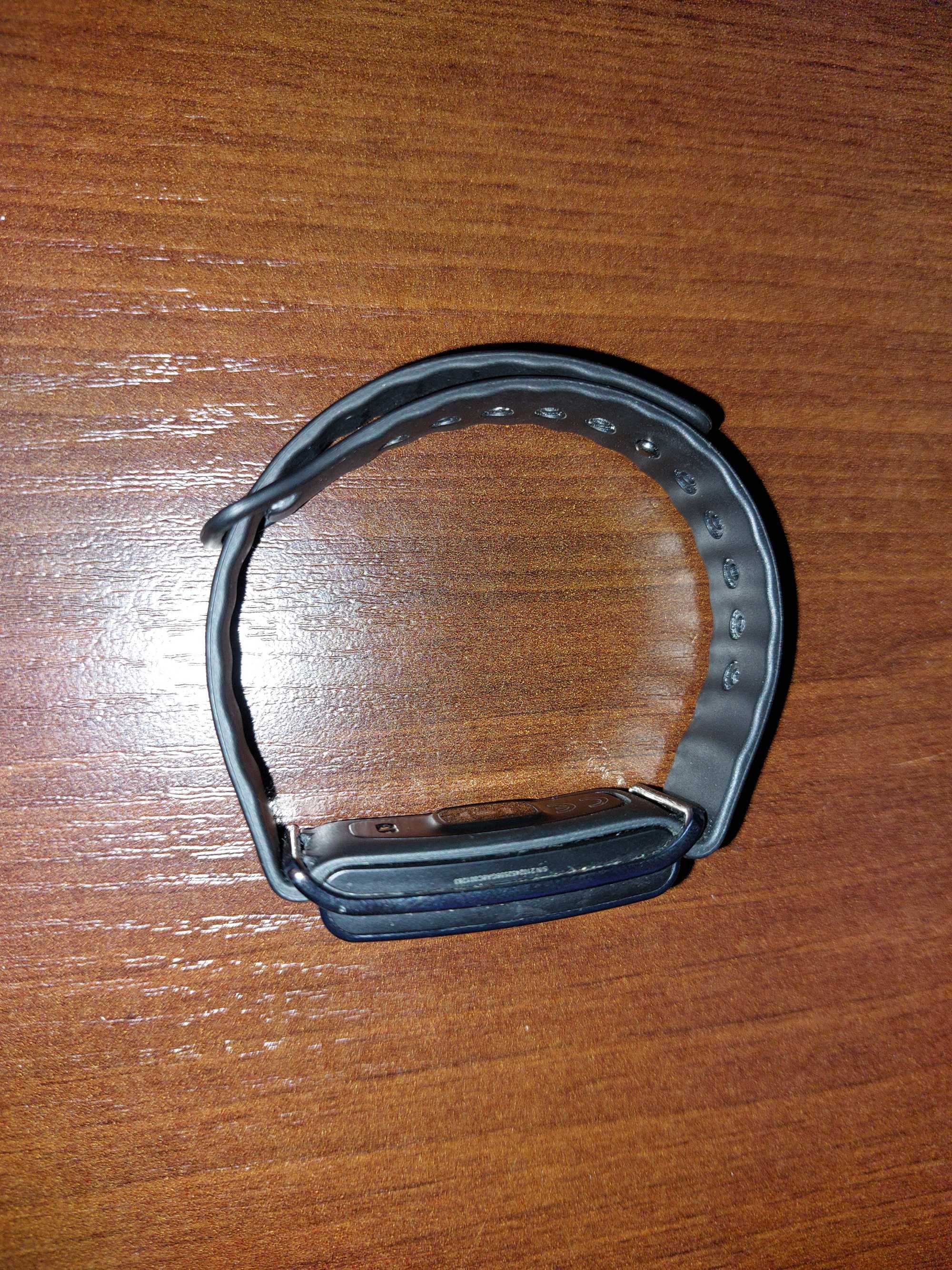 Smartwatch Opaska huwawei .