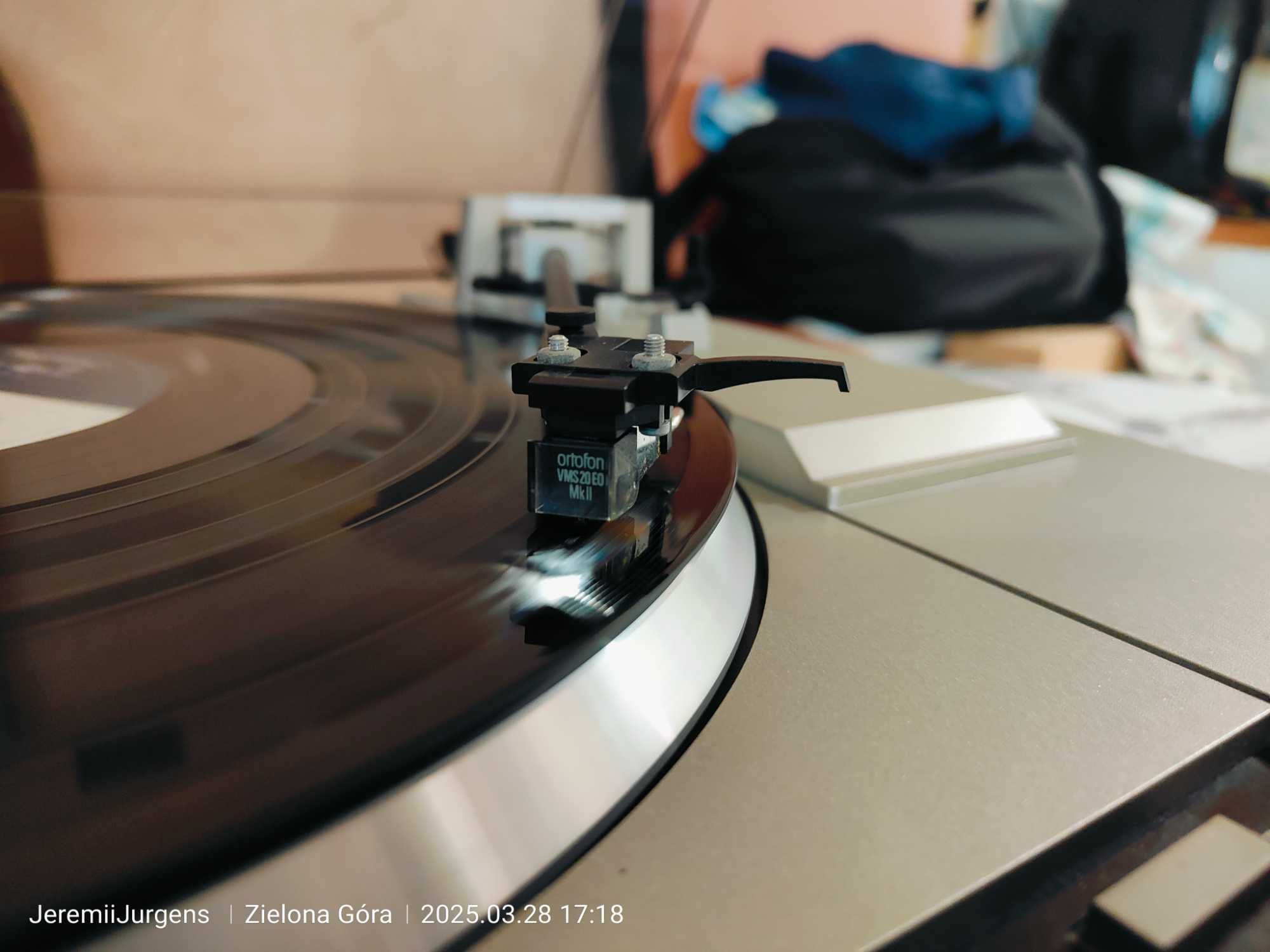 HITACHI Super Sprawny Gramofon HT-50S (Ortofon VMS 20EQ MKII) Japan