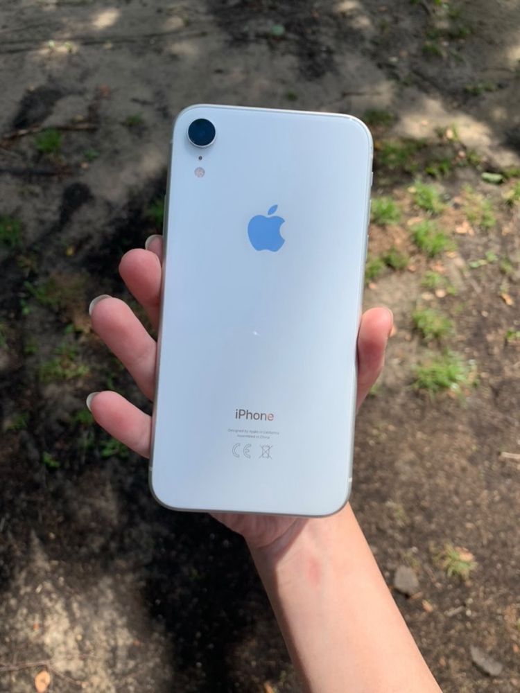 Iphone xr 64 gb bialy