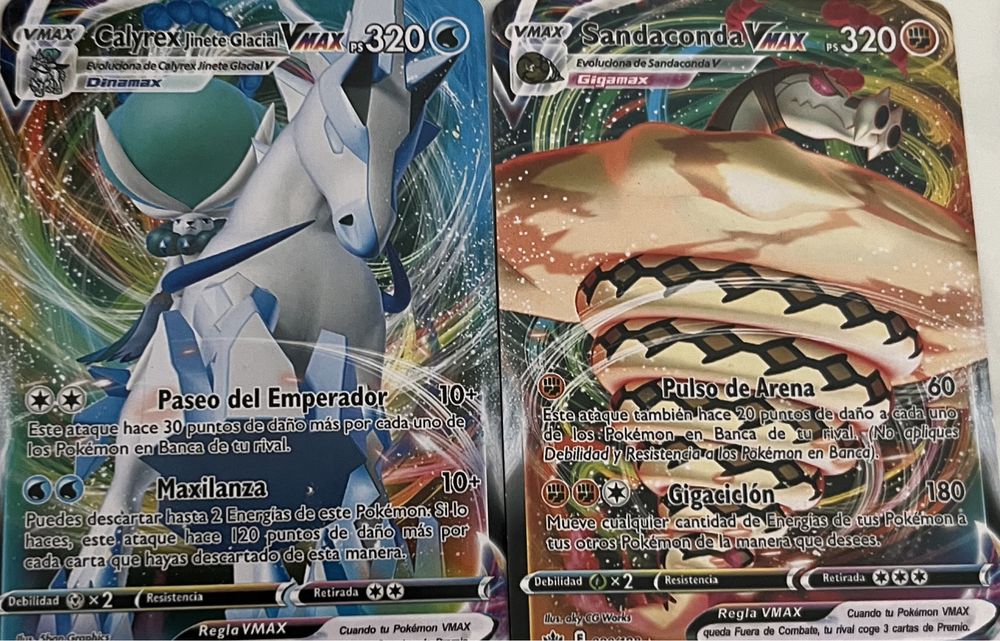 Cartas pokemon Lycanroc e Lucario