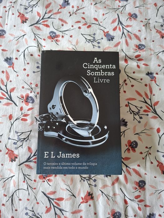 Livro "As cinquenta sombras Livre" de E. L. James