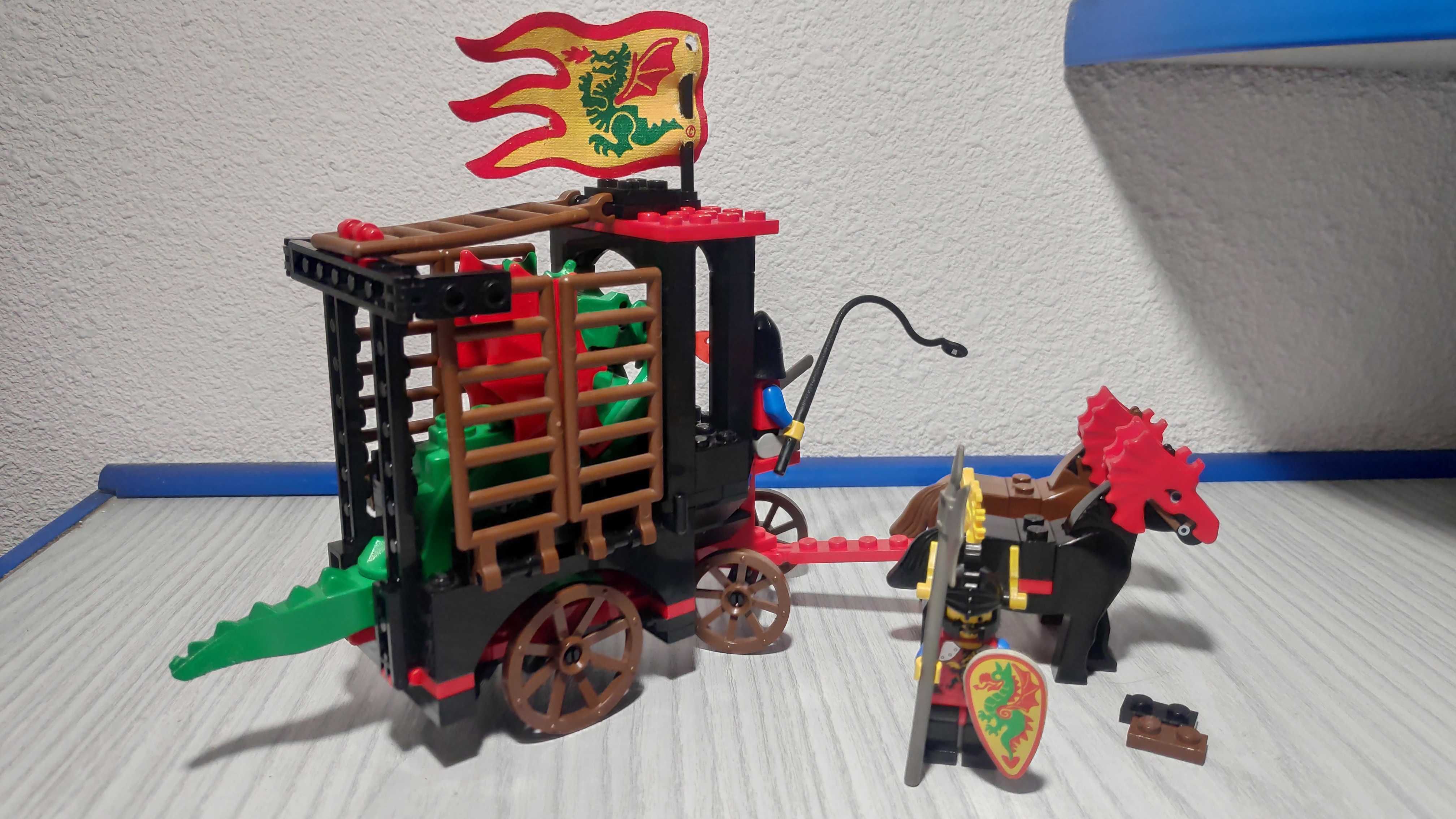LEGO System Castle 6056 Dragon Wagon