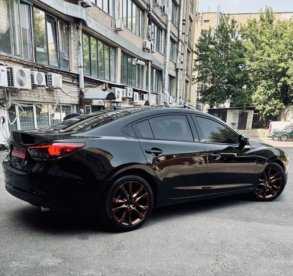 Продам mazda 6 2015