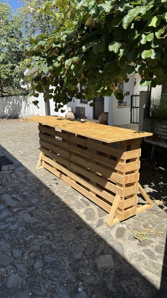 Bares de paletes