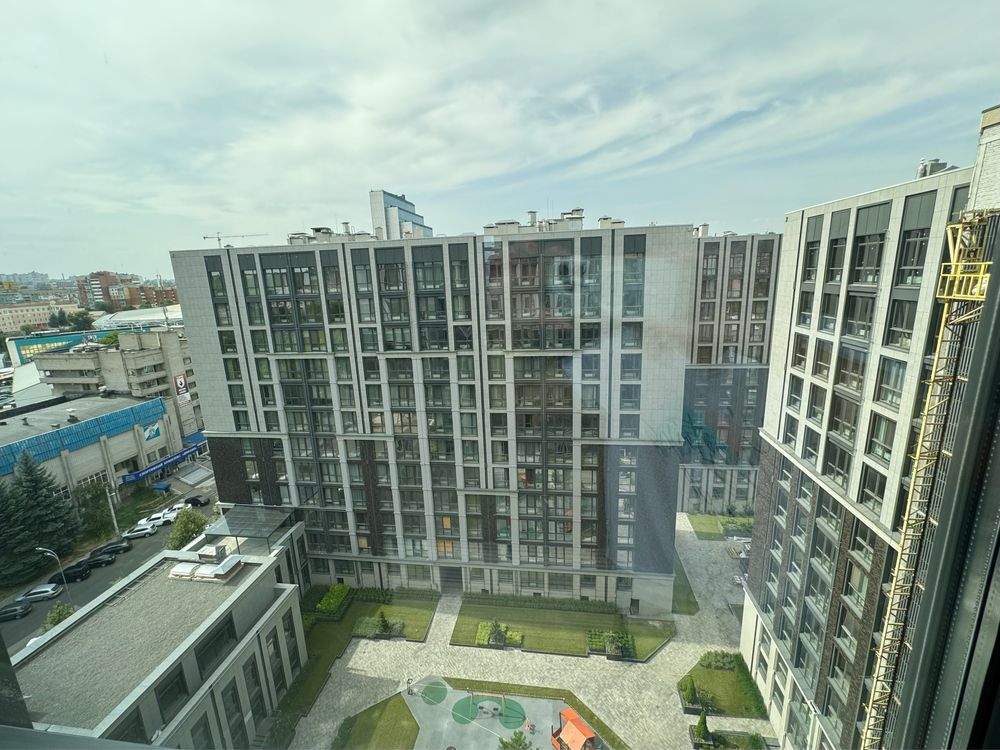 Продам ЖК Женева 3 ком квартиру, Geneve, 101м2, Цент, Короленко