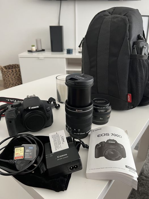 Canon 700D + Lente 18/135 mm + Lente 50 mm