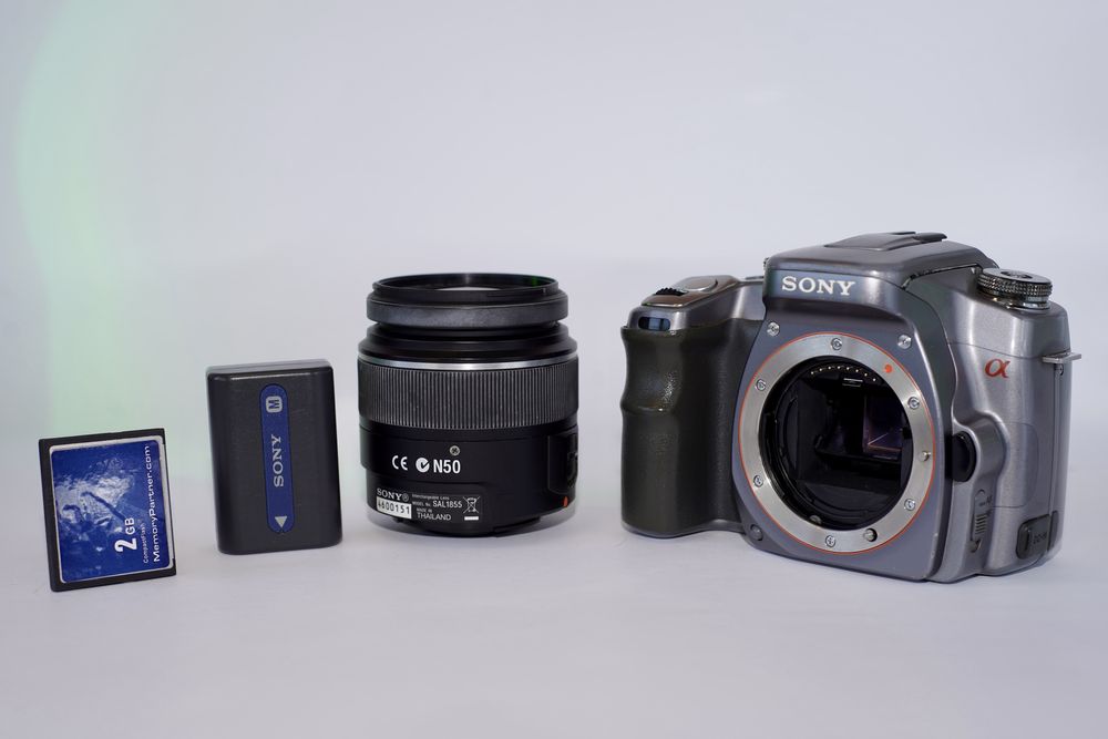 Sony DSLR-A100 Alpha 100 A7 A9 g7x