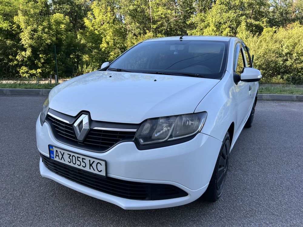Renault Logan 2013