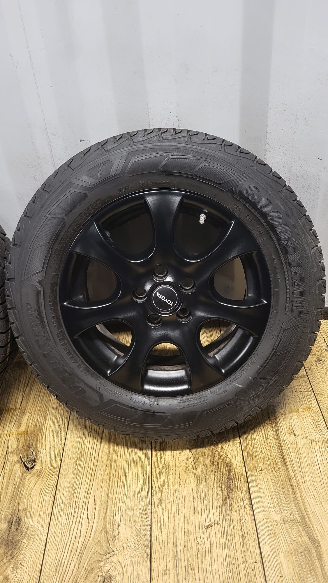 Alufelgi 16" 5x108 z oponami 215/65 R16 C Proace Vivaro C Transit