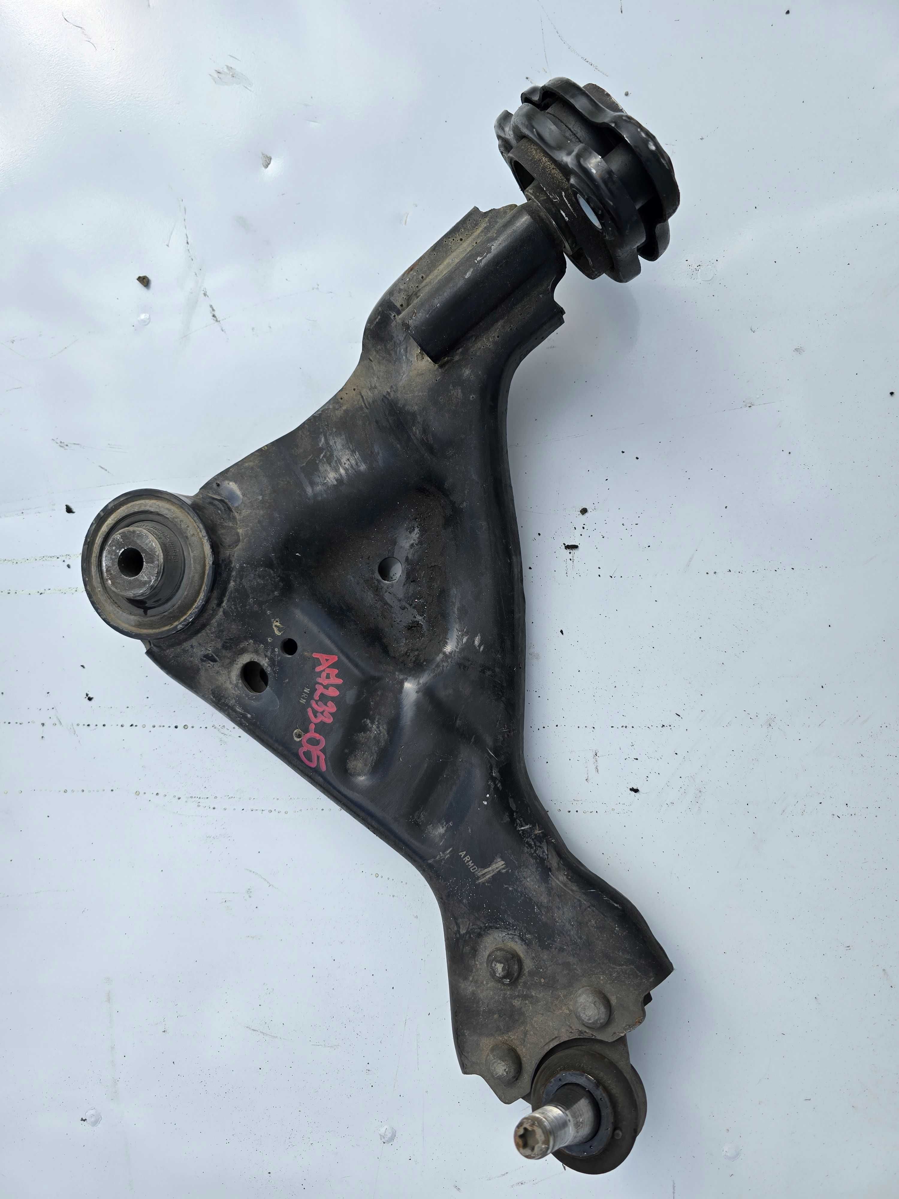 Wahacz Przedni Mercedes Vito / V-Class W447 A7233-05