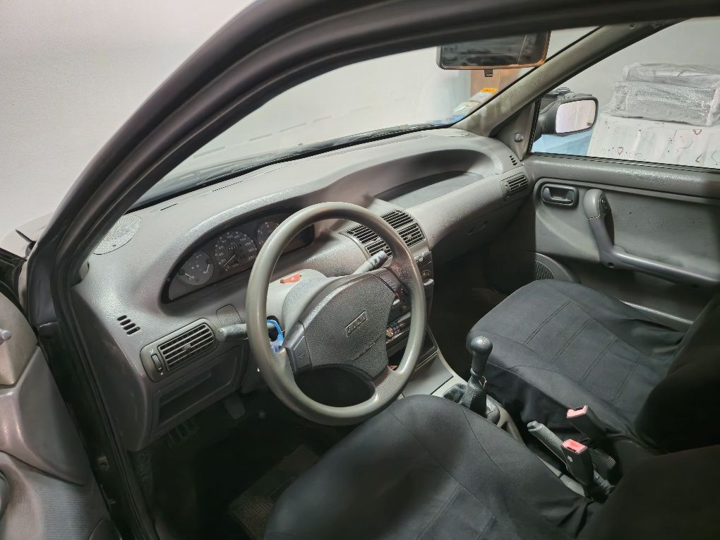 Fiat punto 1.7 td 5 lugares