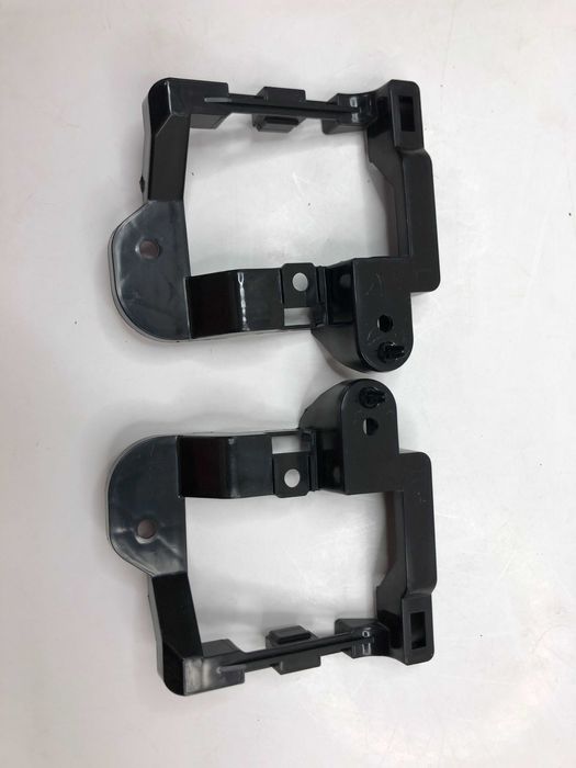 Крепление противотуманной фары левое Nissan rogue t33 2021 права ліва