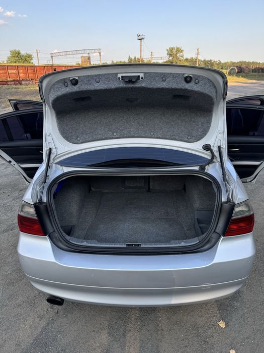 BMW E90 320d 130 квт АКПП