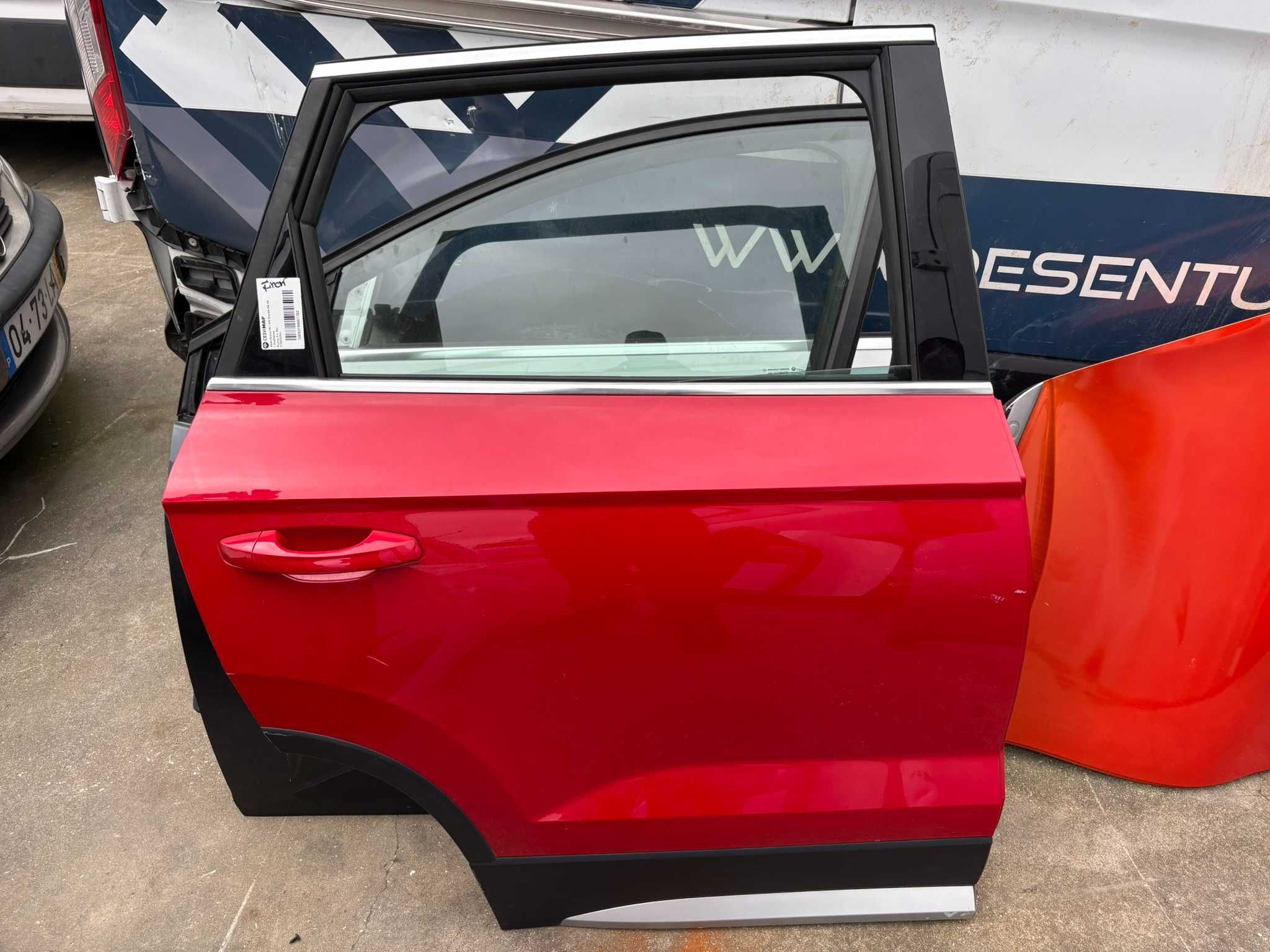 Porta Tras Direita Seat Ateca do ano 2016